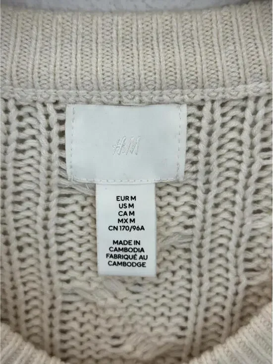 H&M Cream Chunky Cable Knit Button Up Cardigan Sweater - Picture 2 of 7